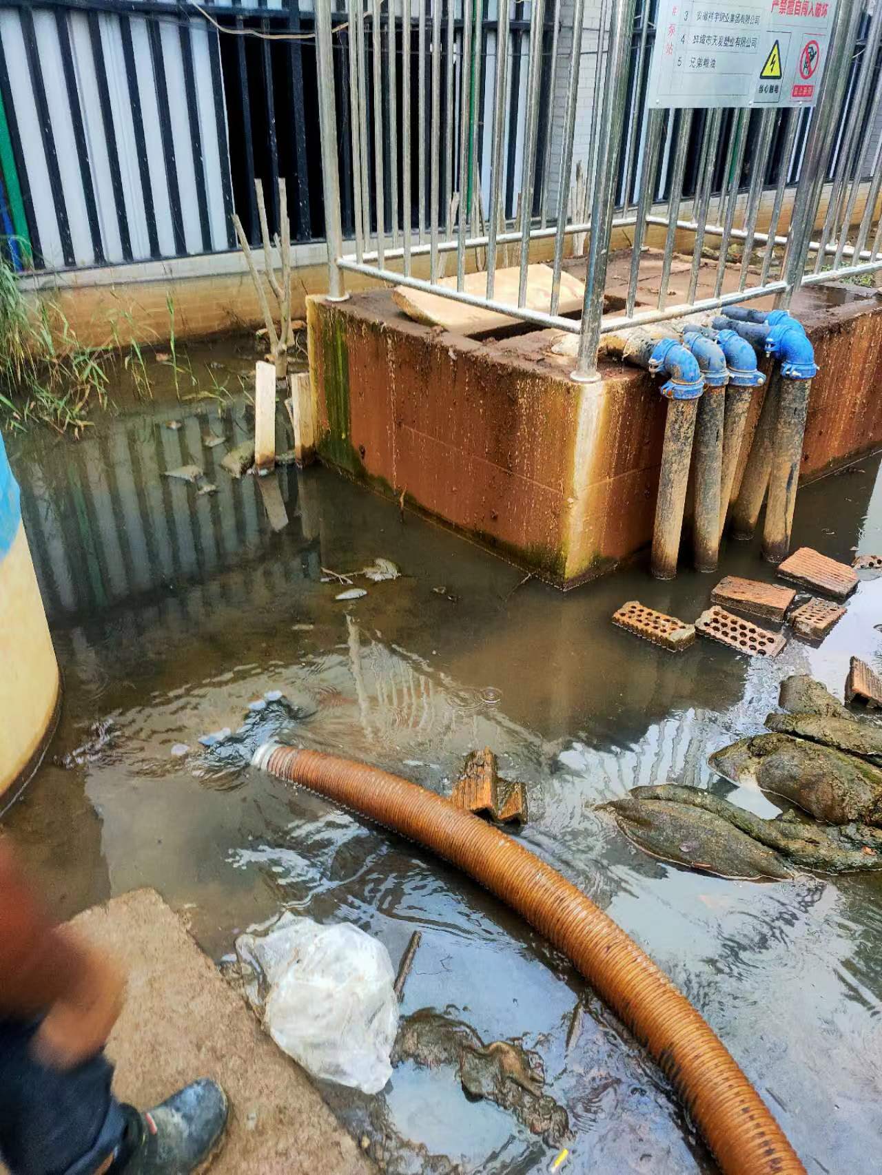 化糞池隔油池清理